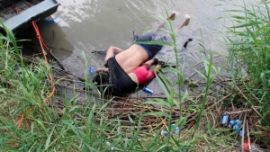 Un padre y su hija mueren en el Río Bravo, mientras trataban de cruzar la frontera para llegar a EEUU. 