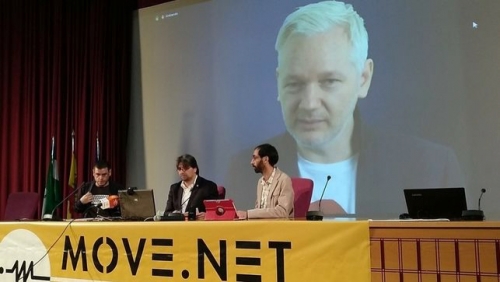 Manifiesto en defensa de Julian Assange